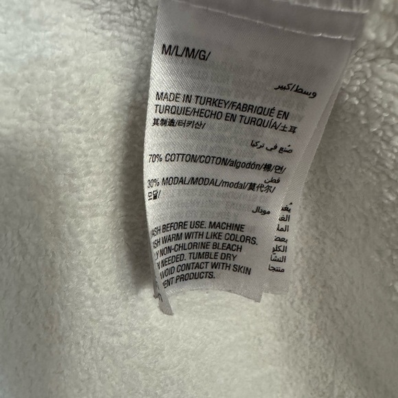 HOTEL COLLECTION Finest Robe M/L White Made in Turkey – 70% Cotton 30% Modal - Picture 7 of 11